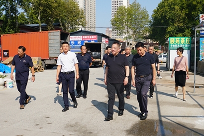 金輝帶隊(duì)赴西安電梯、汽車工業(yè)、福泰實(shí)業(yè)等六企兩辦調(diào)研座談